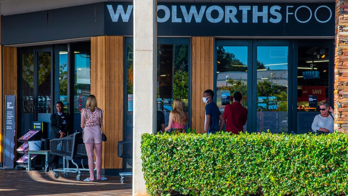 Read more about the article Woolworths meat and veg shortage, and South Africa strikes gold